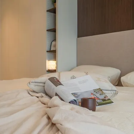 Apartment Chic With Sea View In The Heart Of