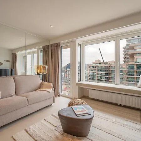 Apartment Chic With Sea View In The Heart Of